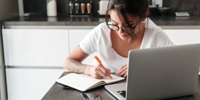girl in front of the notebook