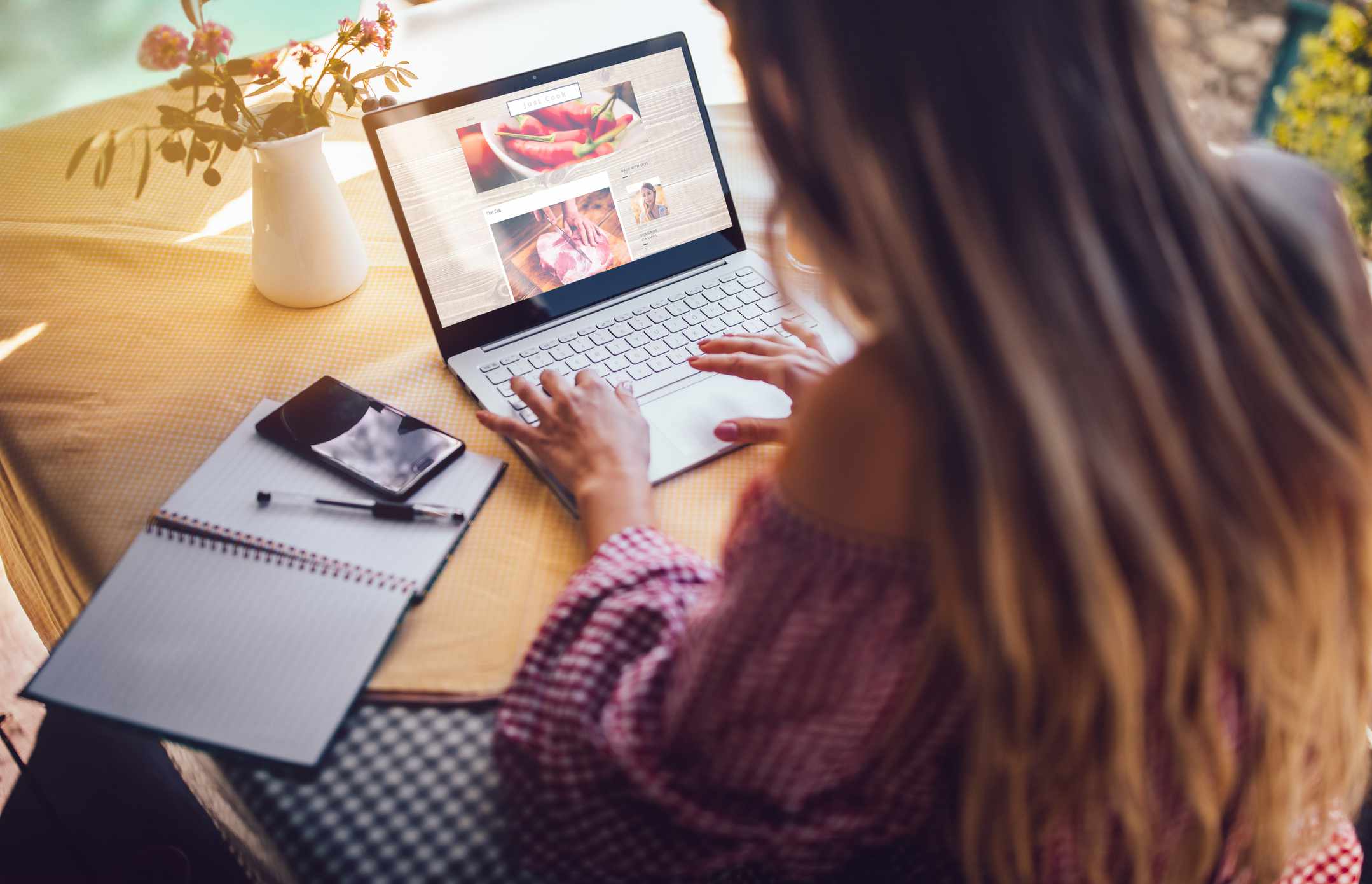 girl with computer